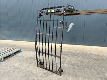 Hytt och interiör CATERPILLAR