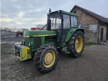 Traktor JOHN DEERE 3E Series