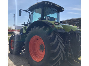 Traktor CLAAS Axion 830
