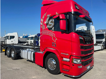 Containerbil/ Växelflak lastbil SCANIA R 450