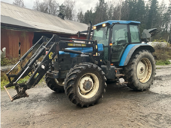 Traktor NEW HOLLAND 60 series