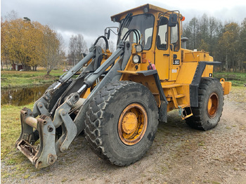 Hjullastare VOLVO L90