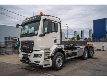 Lastväxlare lastbil MAN TGS 26.430