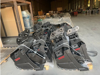 Ny Grävmaskinsskopa Caterpillar 320 Tilt Bucket: bild 3