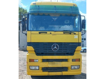 Dragbil MERCEDES-BENZ Actros