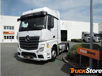 Dragbil MERCEDES-BENZ Actros 1843