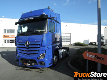 Dragbil MERCEDES-BENZ Actros 1845