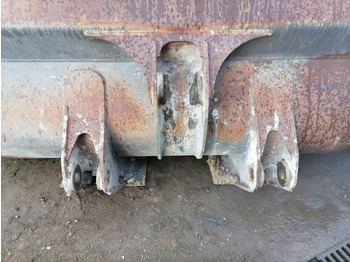 Lastarskopa för Hjullastare VOLVO loader bucket 2800 mm: bild 4 Lastarskopa för Hjullastare VOLVO loader bucket 2800 mm: bild 4