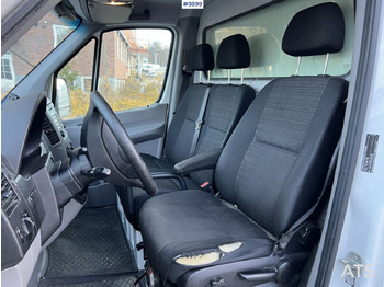 Leasa  Mercedes Benz Sprinter Skåpbil med bakgavellyft Mercedes Benz Sprinter Skåpbil med bakgavellyft: bild 5 Leasa  Mercedes Benz Sprinter Skåpbil med bakgavellyft Mercedes Benz Sprinter Skåpbil med bakgavellyft: bild 5