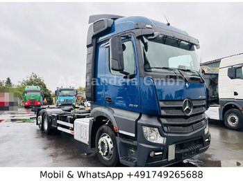 Containerbil/ Växelflak lastbil MERCEDES-BENZ Actros 2542