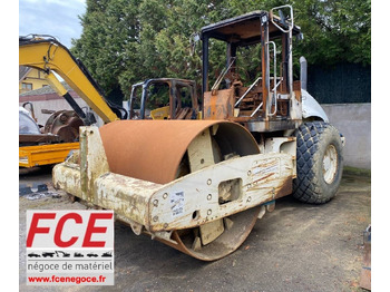 Vält CATERPILLAR CS563E