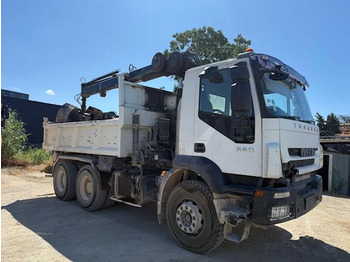 Tippbil lastbil IVECO Trakker