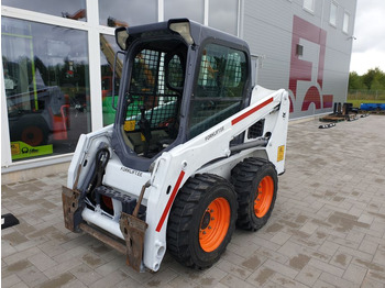 Kompaktlastare/ Slirstyrda lastare BOBCAT S450