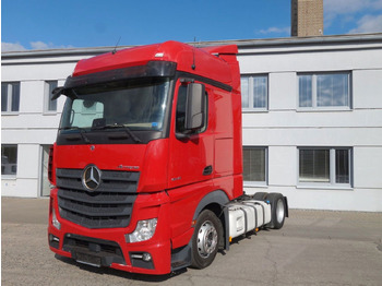 Dragbil MERCEDES-BENZ Actros 1845