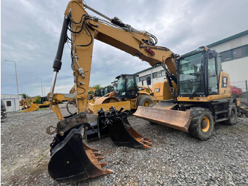 Grävmaskin på däck CATERPILLAR M315F