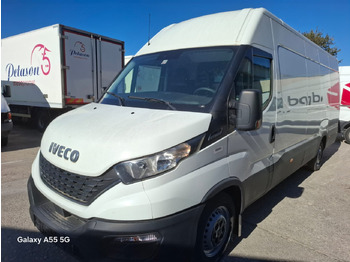 Persontransport IVECO Daily 35s16