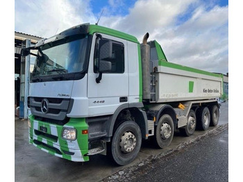 Tippbil lastbil MERCEDES-BENZ Actros 4448