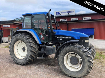 Traktor NEW HOLLAND TM