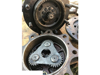 Axel och reservdelar för Lantbruksmaskiner Claas Targo - Most: bild 3 Axel och reservdelar för Lantbruksmaskiner Claas Targo - Most: bild 3