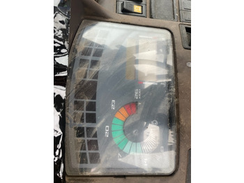 Instrumentbräda CLAAS