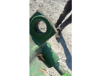 Axel och reservdelar JOHN DEERE