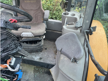 Hytt för Lantbruksmaskiner New Holland Renault Ares - kabina kompletna: bild 4 Hytt för Lantbruksmaskiner New Holland Renault Ares - kabina kompletna: bild 4