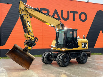 Grävmaskin på däck CATERPILLAR M316D