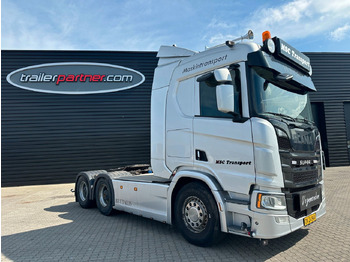 Dragbil SCANIA R 730