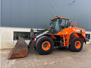 Hjullastare DOOSAN DL350