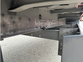 Skåp semitrailer Schmitz Cargobull SCB S3B / Box Trailer / 2x Liftas / APK TUV 10-26: bild 5
