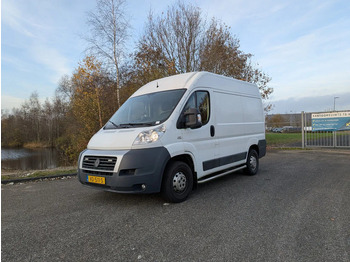 Små skåpbil FIAT Ducato 2.3