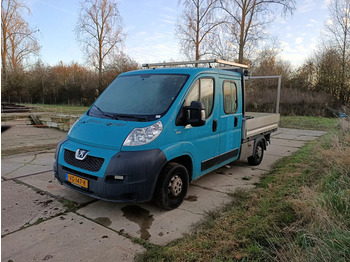 Små skåpbil PEUGEOT Boxer