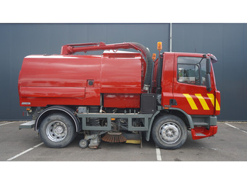 Sopmaskin DAF 65.180 ATI STREET SWEPER RH DRIVE MANUAL GARBOX 96.000KM: bild 2 Sopmaskin DAF 65.180 ATI STREET SWEPER RH DRIVE MANUAL GARBOX 96.000KM: bild 2