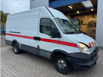 Skåpbil IVECO Daily 35C15