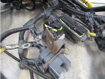 Elektriskt system för Lastbil MAN TGM 340 DO836 FULL ENGINE WIRING HARNESS: bild 2