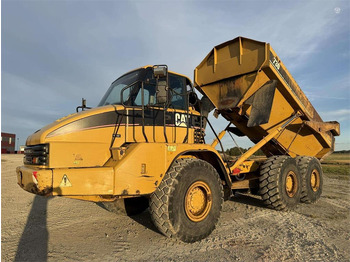 Ramstyrd dumper CATERPILLAR 730