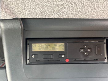 Lastbil med skåp MAN 15.290 4X2 Koffer mit Hebebühne AHK: bild 4 Lastbil med skåp MAN 15.290 4X2 Koffer mit Hebebühne AHK: bild 4