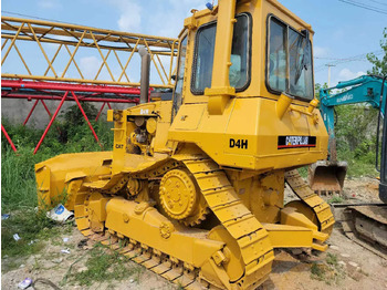 Bulldozer CATERPILLAR D4H