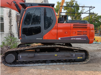 Bandgrävare DOOSAN DX225LC-9C