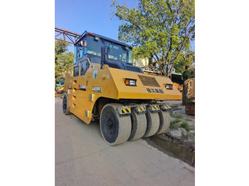 Gummihjulsvält XCMG