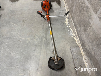 Gräsklippare Röjsåg - Husqvarna, 545FX, 4st: bild 5 Gräsklippare Röjsåg - Husqvarna, 545FX, 4st: bild 5