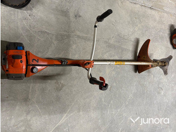 Gräsklippare Röjsåg - Husqvarna, 545FX, 4st: bild 2 Gräsklippare Röjsåg - Husqvarna, 545FX, 4st: bild 2