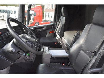 Dragbil Scania S410 NGS 4x2EB MEGA 95 cm or 103 cm driving height - RETARDER - 817 TKM - FULL AIR - PARK. AIRCO - LEATHER SEATS - 2 x FUEL TANK: bild 5
