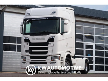 Dragbil SCANIA S 450