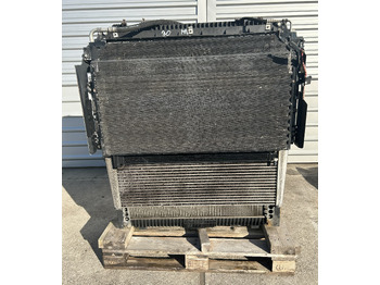 Kylare MERCEDES-BENZ Actros