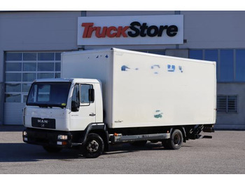 Lastbil med skåp MAN