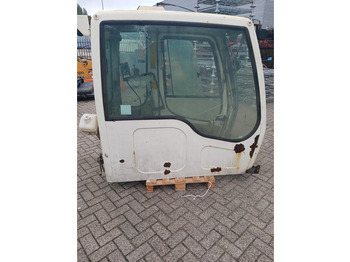 Hytt och interiör LIEBHERR