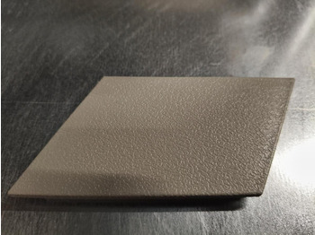 Stötfångare LIEBHERR