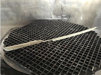 Stötfångare LIEBHERR