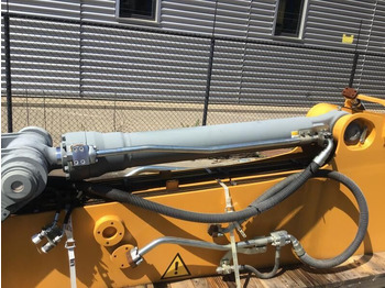 Hydraulcylinder LIEBHERR